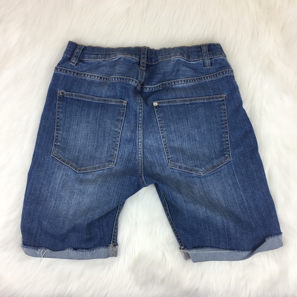 H&M Jaws Cutoff Jean Shorts Size 11-12Y - Picture 3 of 6